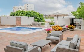 Hotel Suites Mexico Plaza Campestre